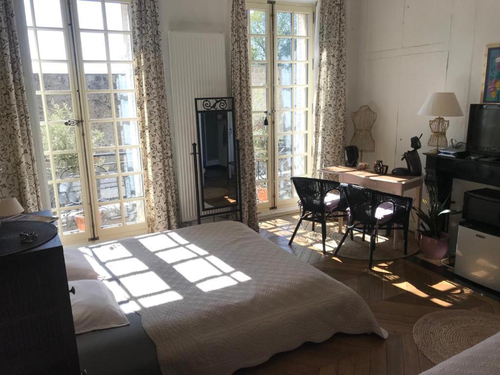 Chambre D'Hote Du Chateau Дурдан Экстерьер фото